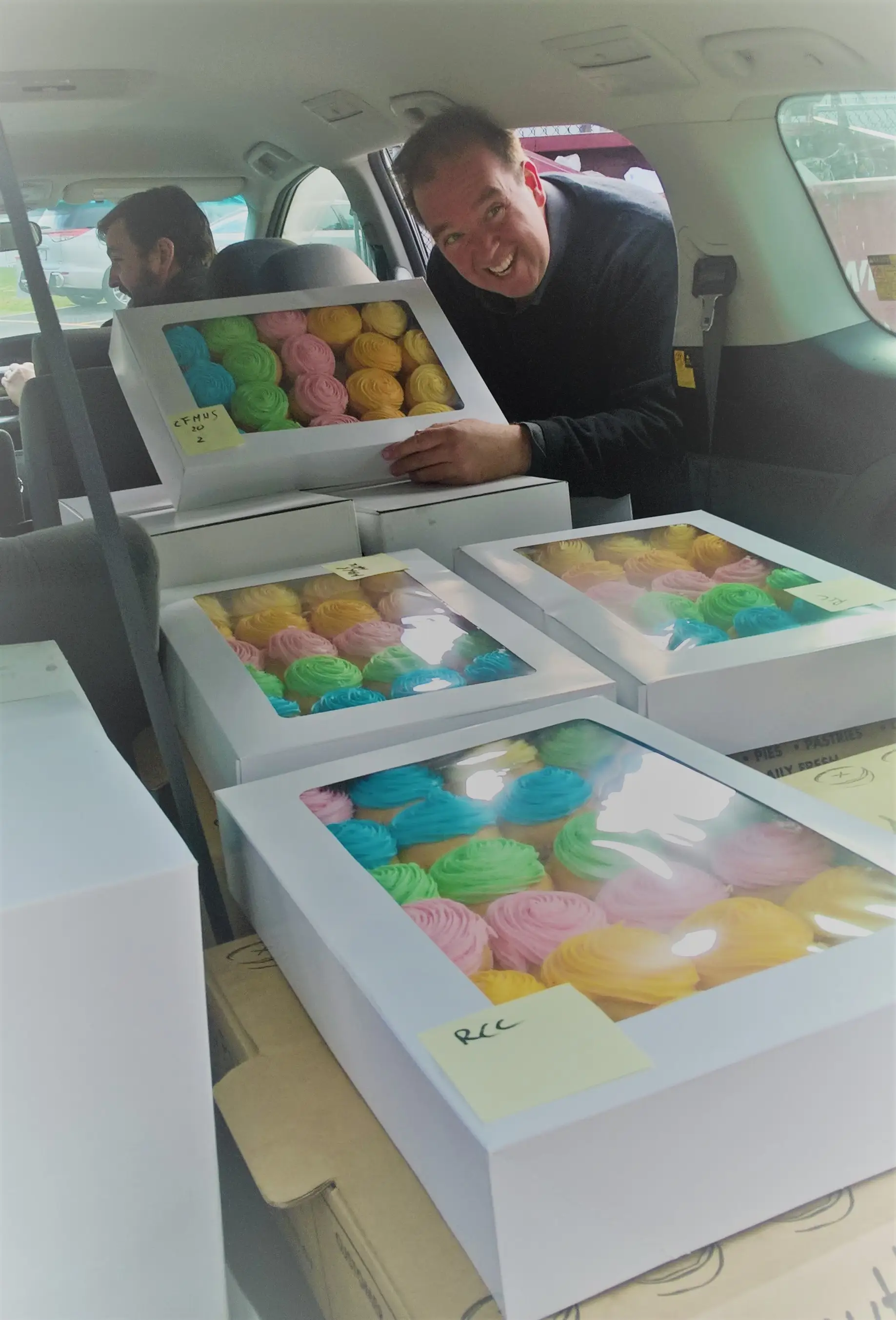 crop Rainbow Van 2